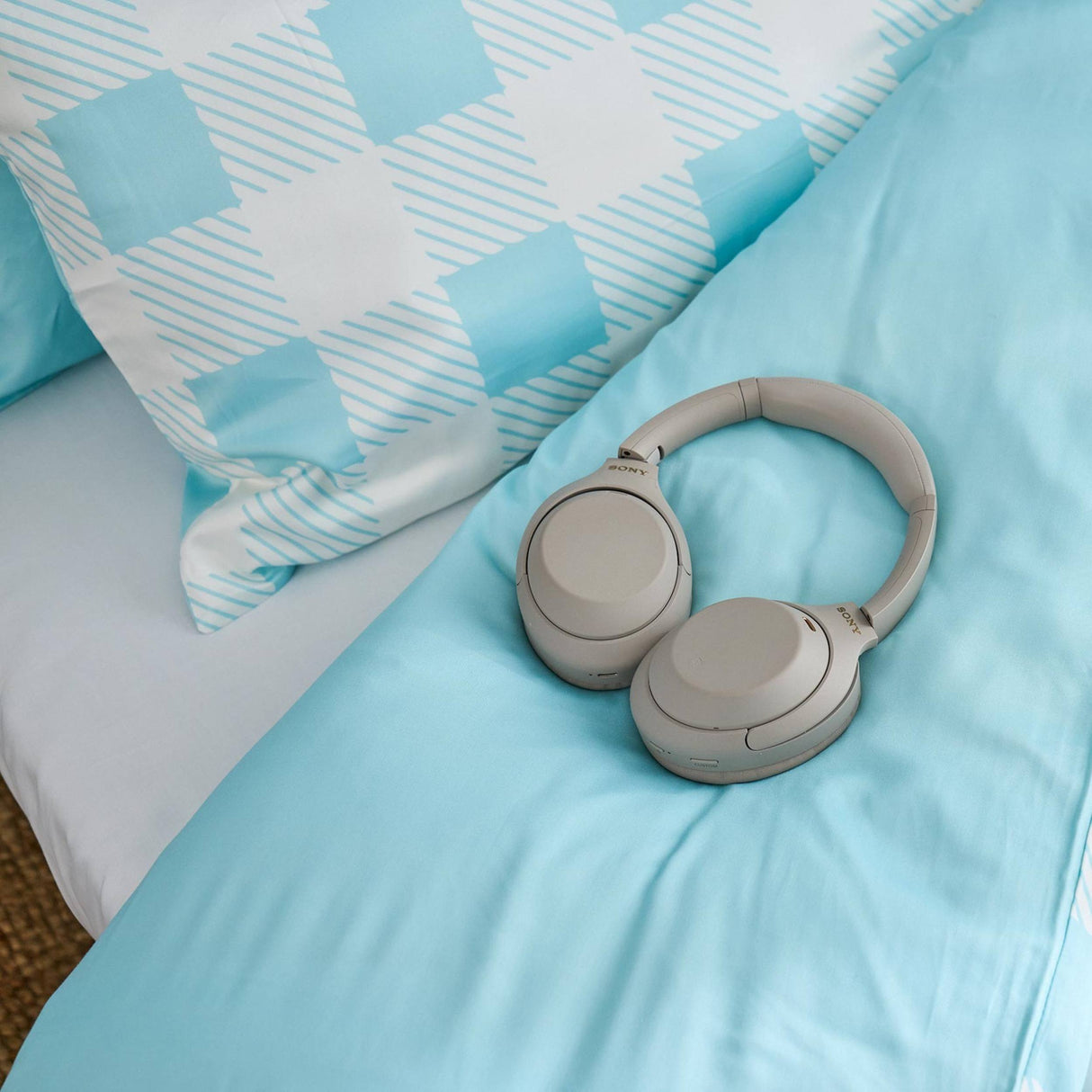 Reversible Caribbean Blue Gingham Quilt Cover Set