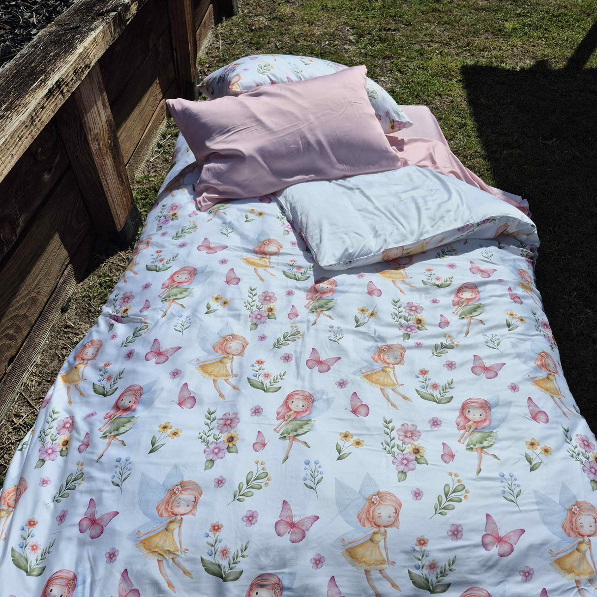 Dual Design Enchanted Fairies Quilt Cover Set – Magical Bedroom Décor for Kids’ Rooms