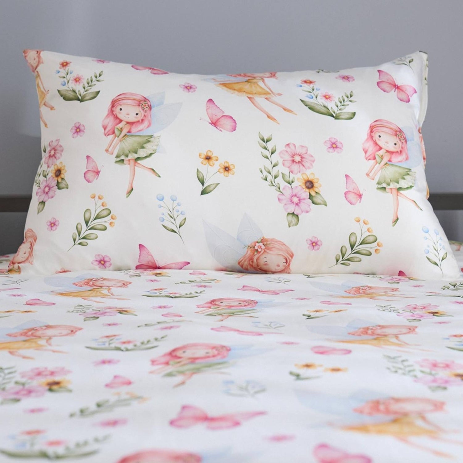 Dual Design Enchanted Fairies Quilt Cover Set – Magical Bedroom Décor for Kids’ Rooms