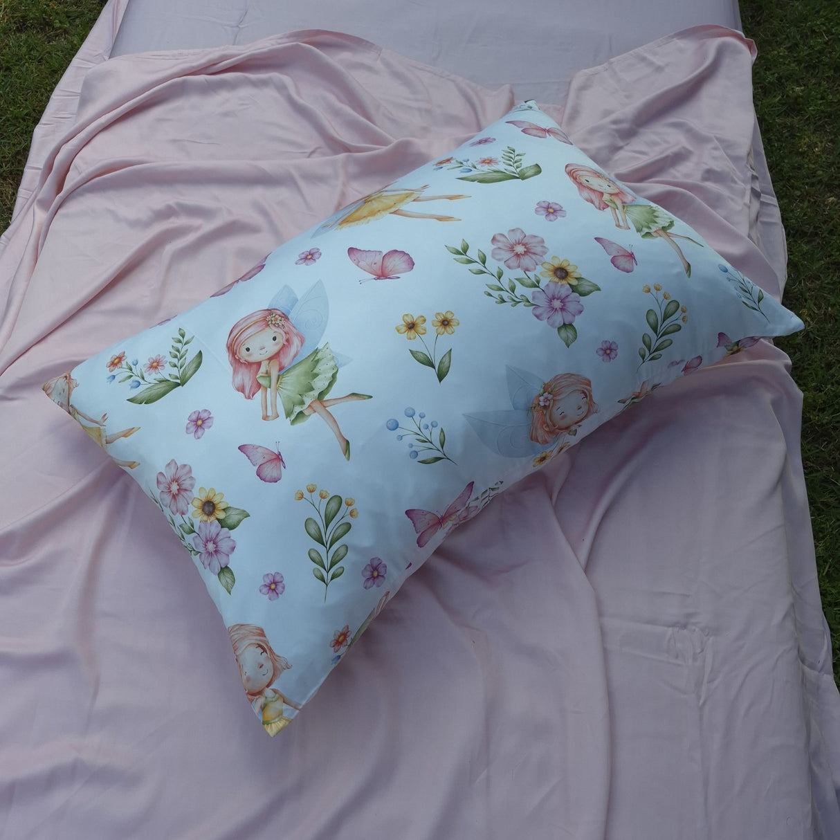 Dual Design Enchanted Fairies Quilt Cover Set – Magical Bedroom Décor for Kids’ Rooms