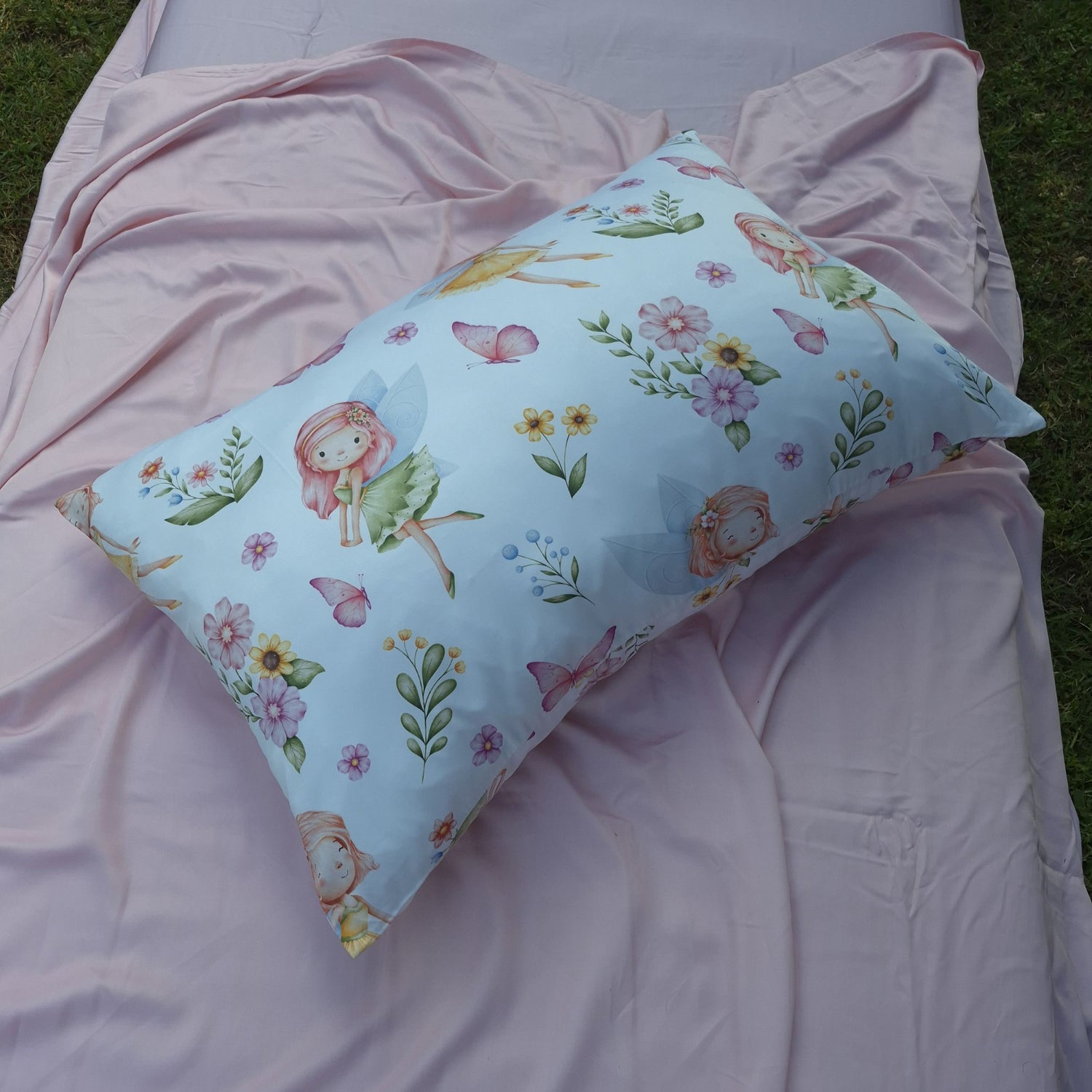 Dual Design Enchanted Fairies Quilt Cover Set – Magical Bedroom Décor for Kids’ Rooms