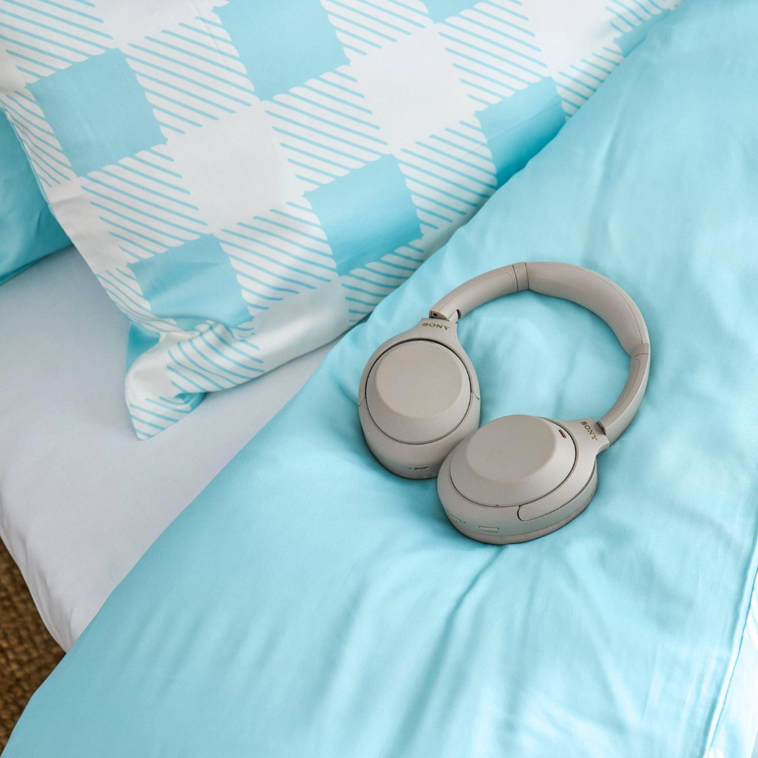Caribbean Blue Check Bedding Bundle