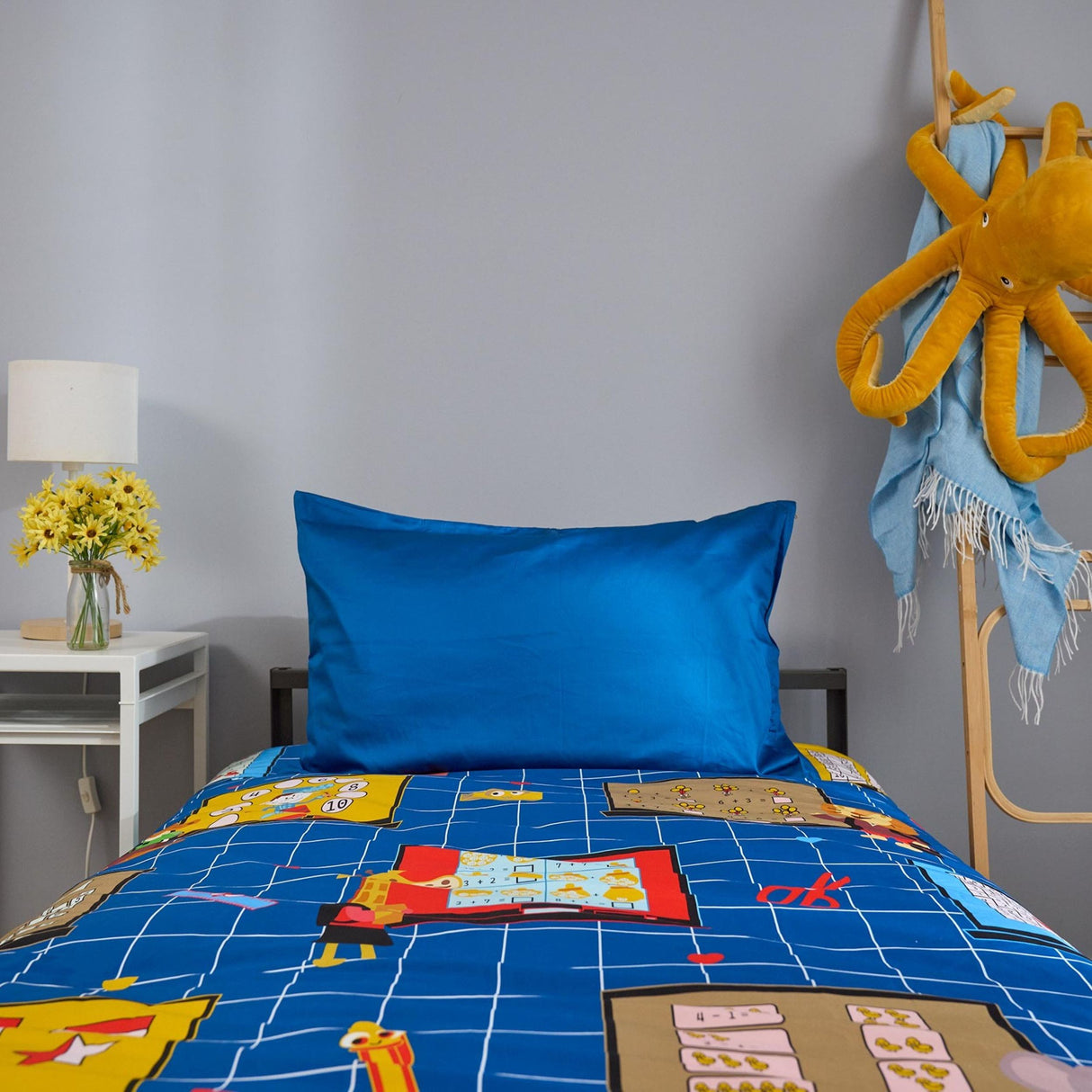 Math Adventure Kids Organic Cotton Quilt Set with learning booklet