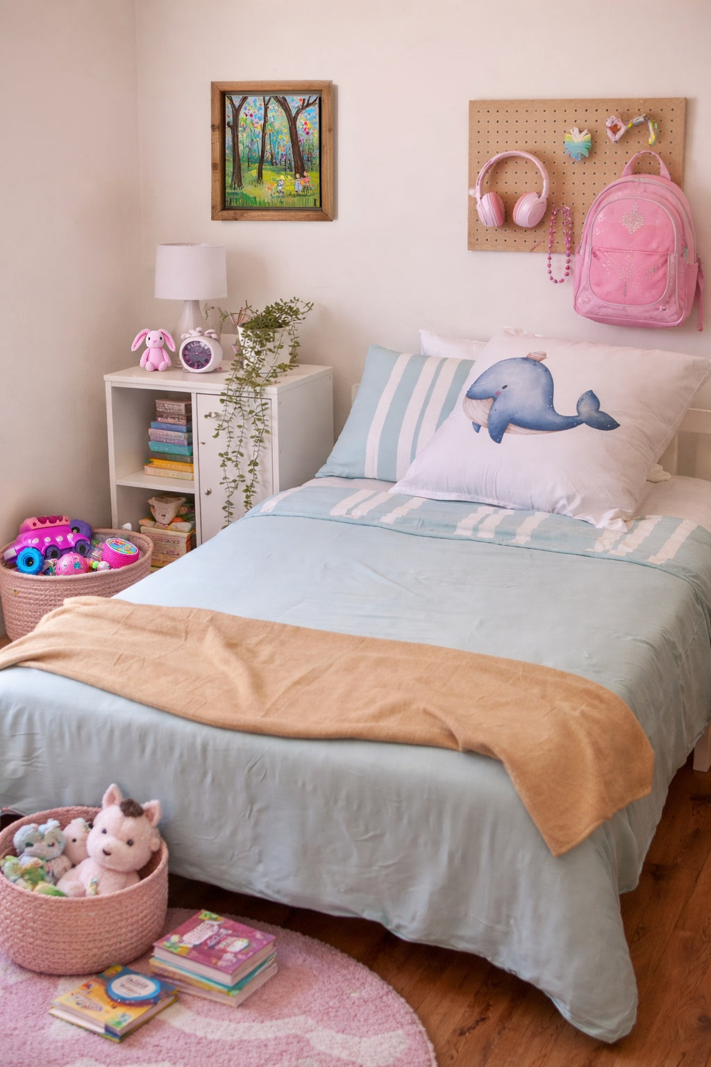 Bruno the Whale – European Pillowcase