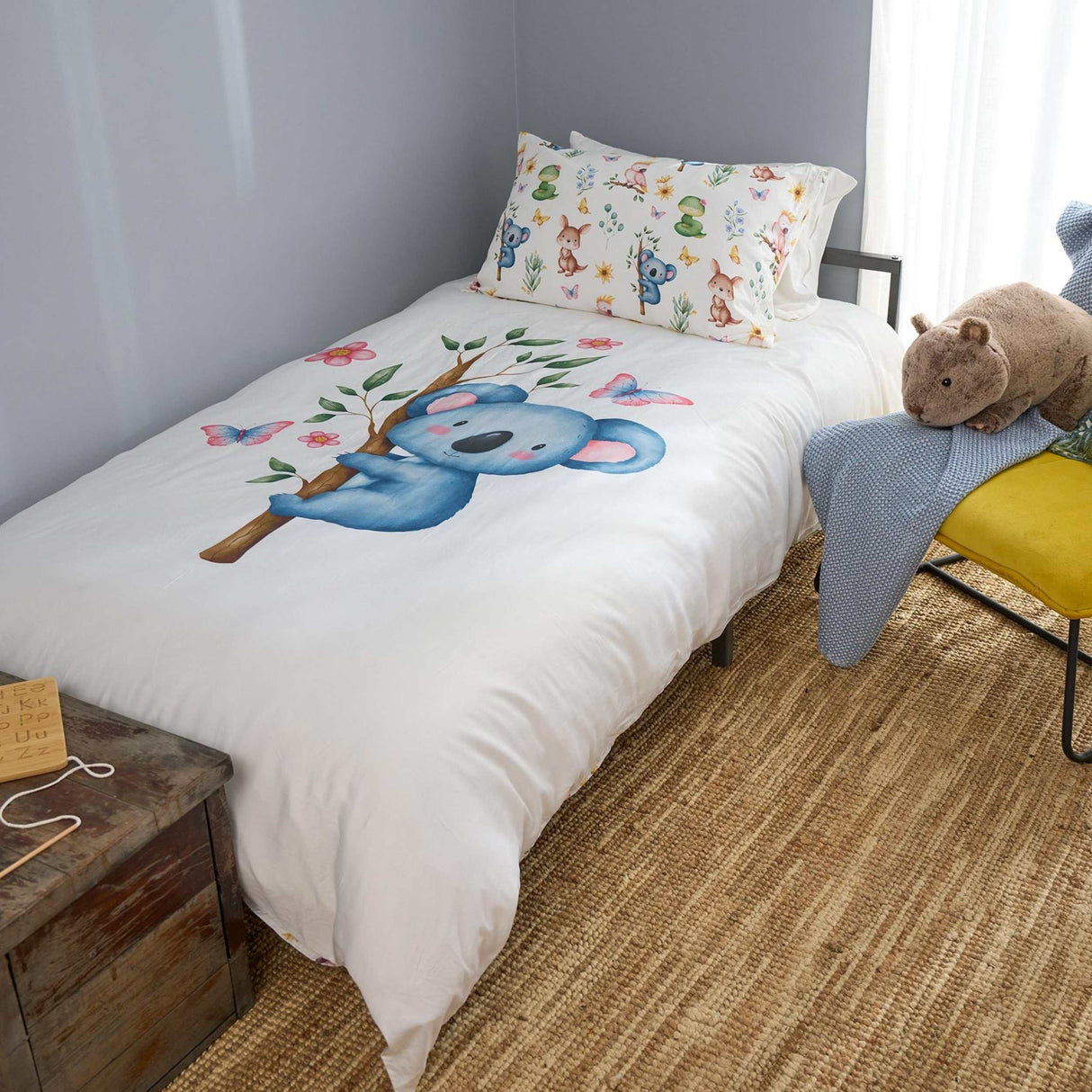 Australian Animals Reversible Bamboo Quilt Set including Educational Booklet