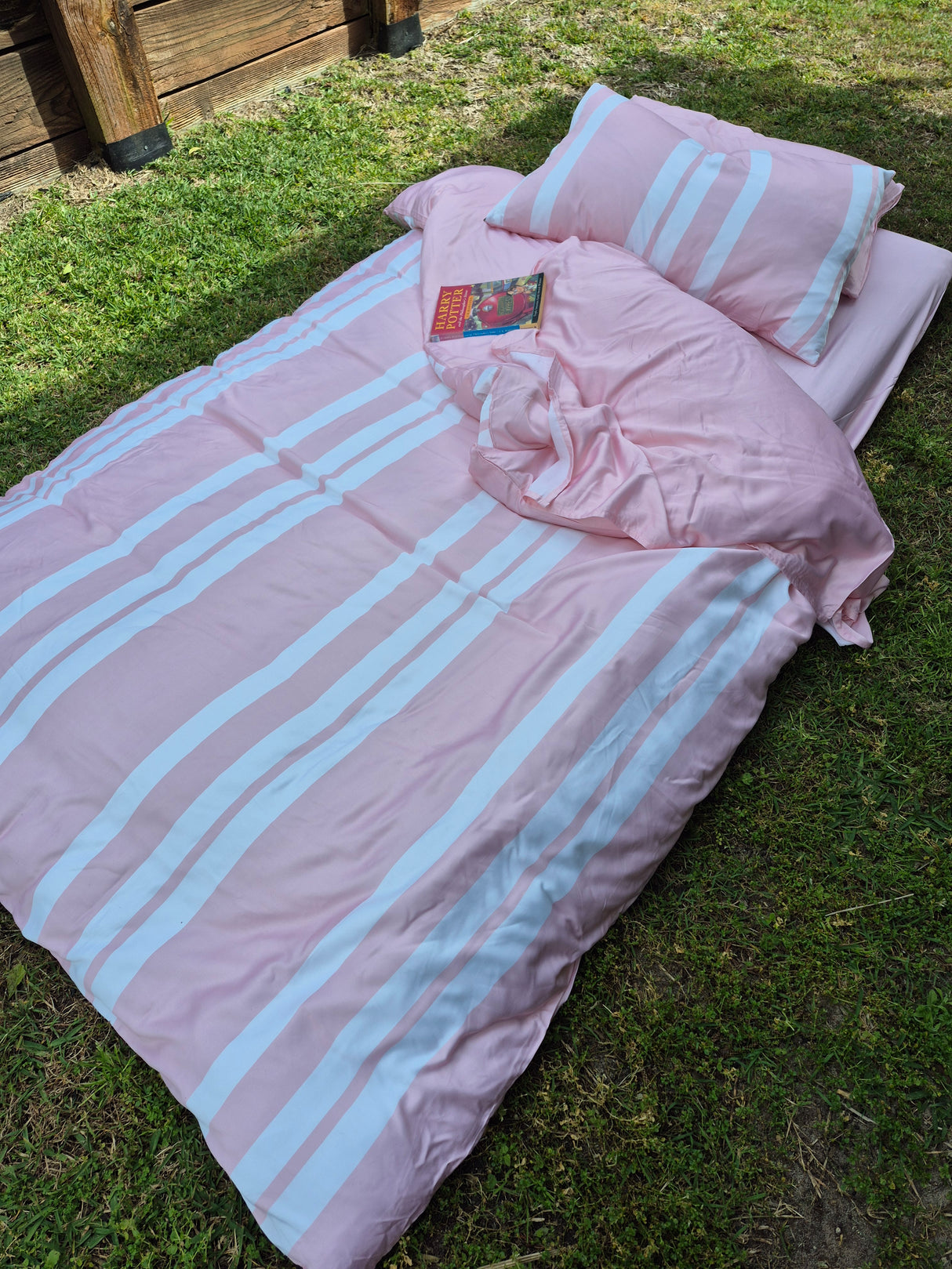 Giggle Pink & White Striped Bamboo Quilt Set - Soft Reversible Bedding